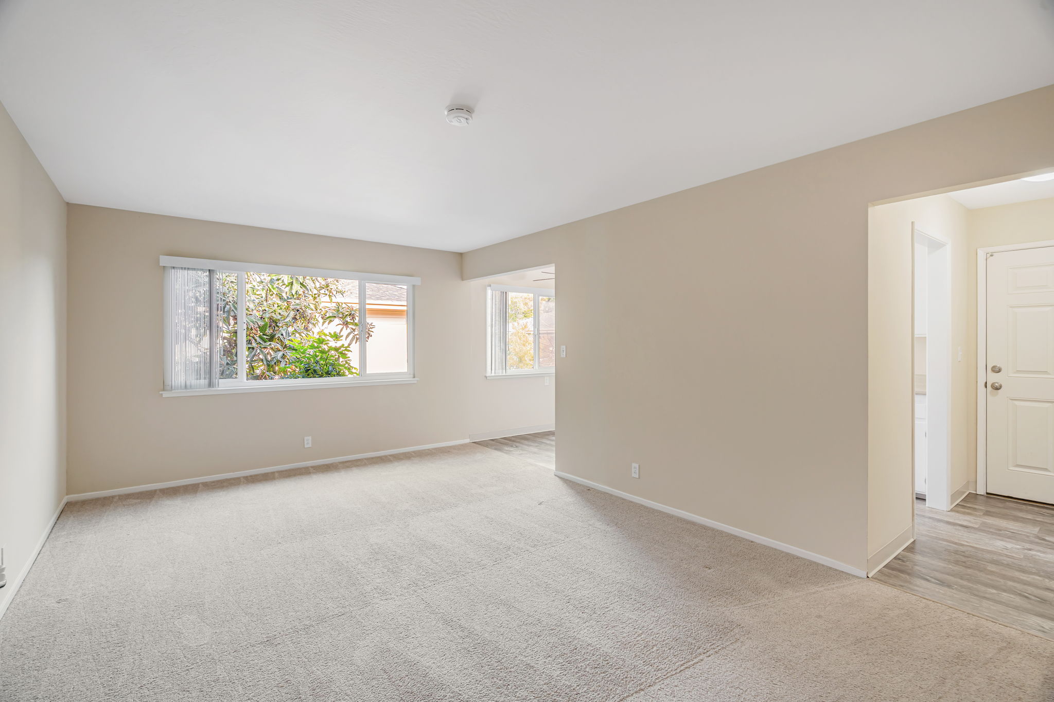 Miller Apartments photo 2